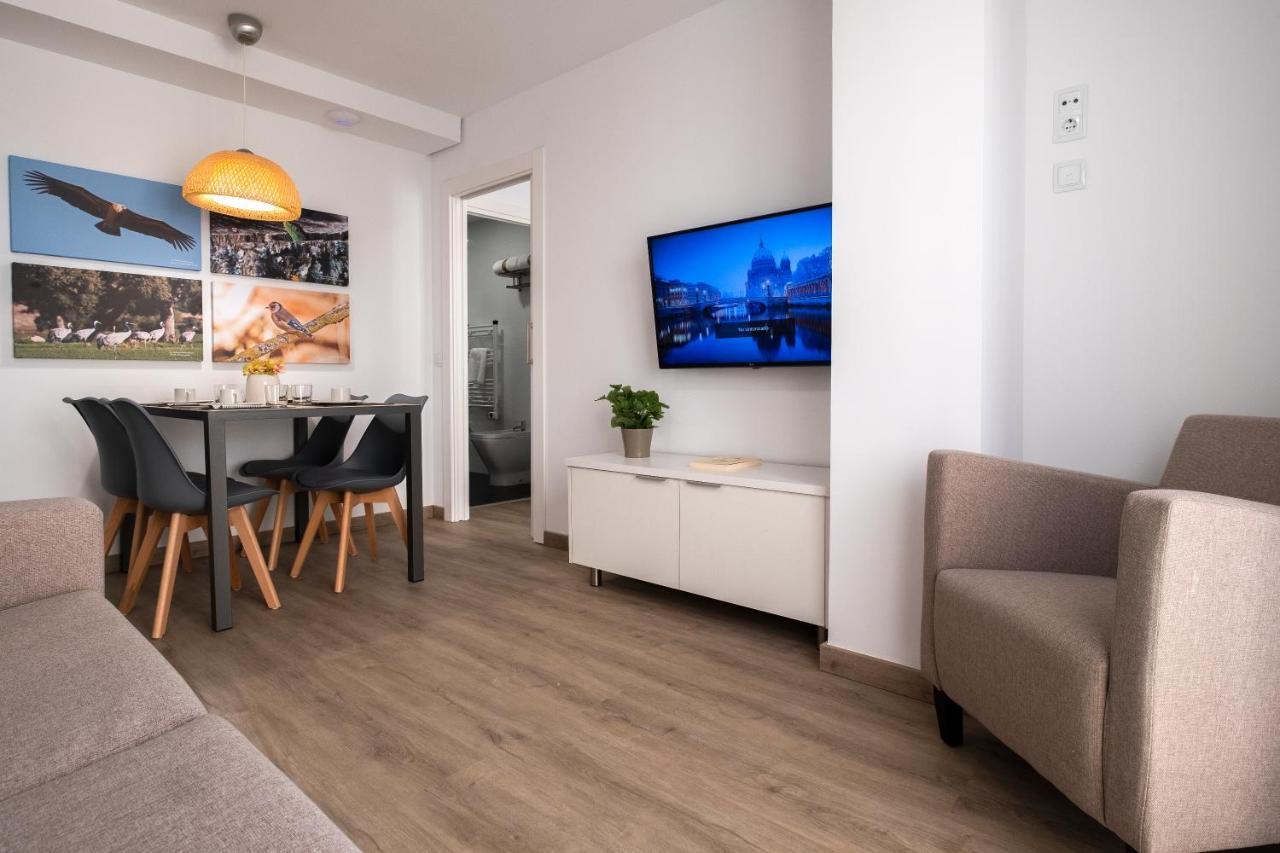 Luxor Torre Del Clavero Apartments Саламанка Экстерьер фото