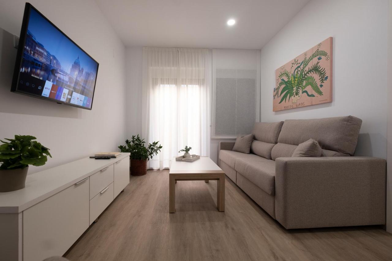Luxor Torre Del Clavero Apartments Саламанка Экстерьер фото