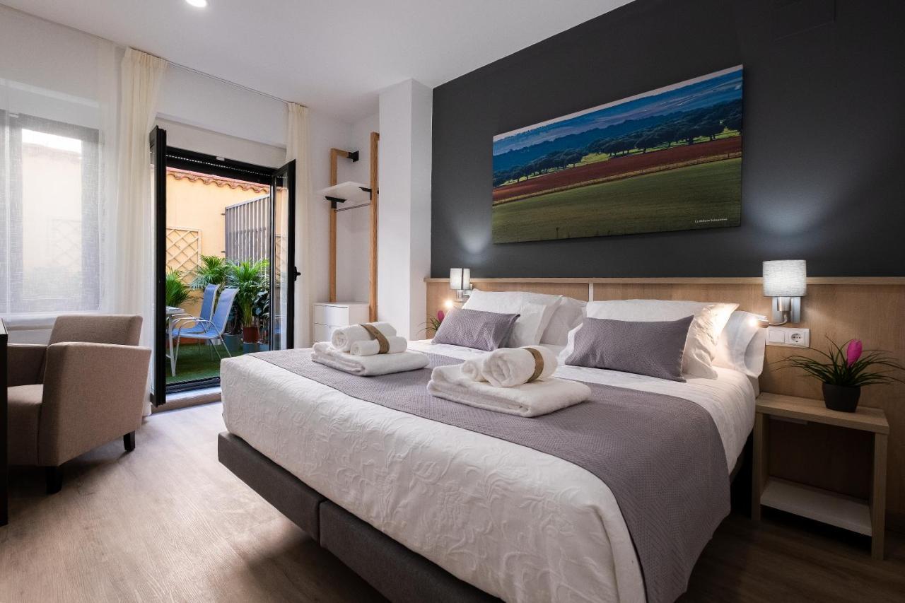 Luxor Torre Del Clavero Apartments Саламанка Экстерьер фото